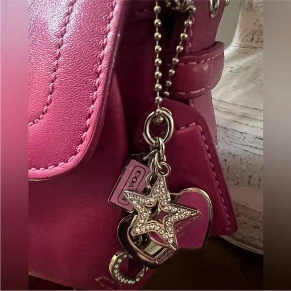 Coach Y2K Soho Pink Flap Bag with Coach bag charm - Picture 15 of 17